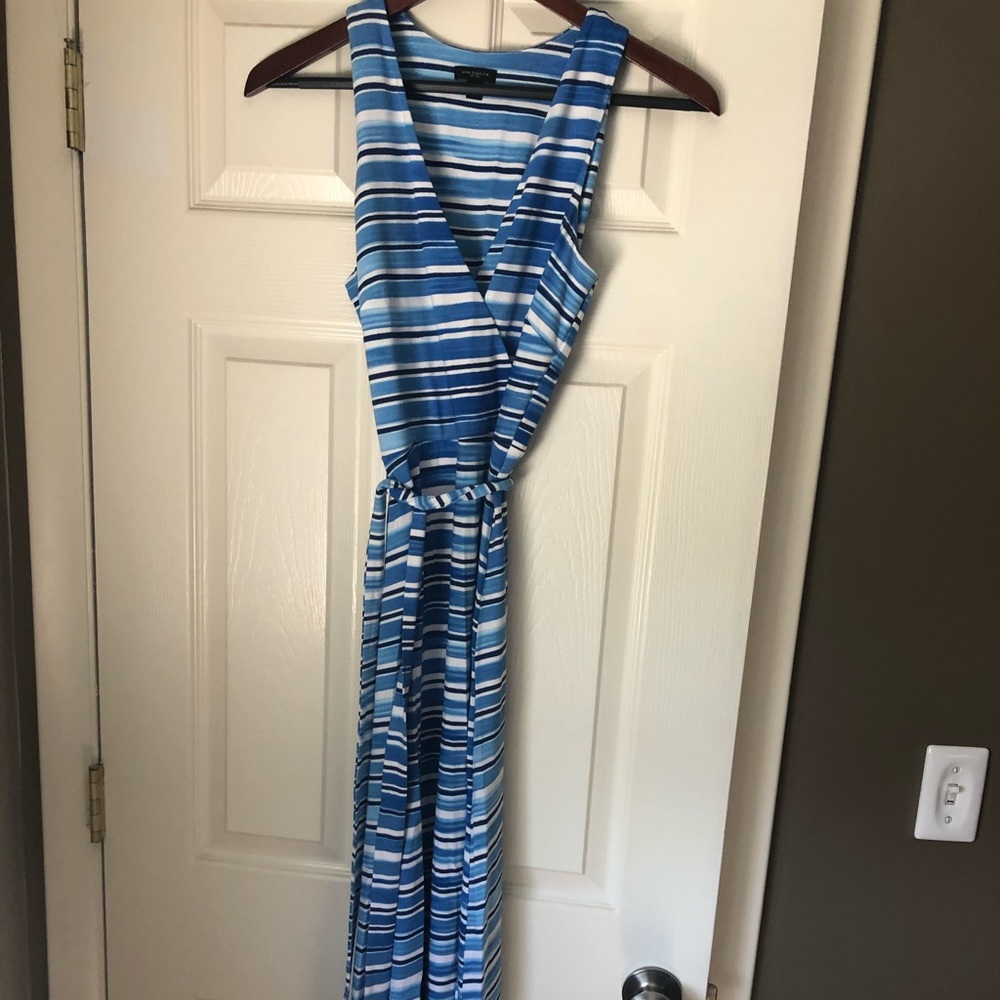 Ann Taylor long sleeveless maxi dress